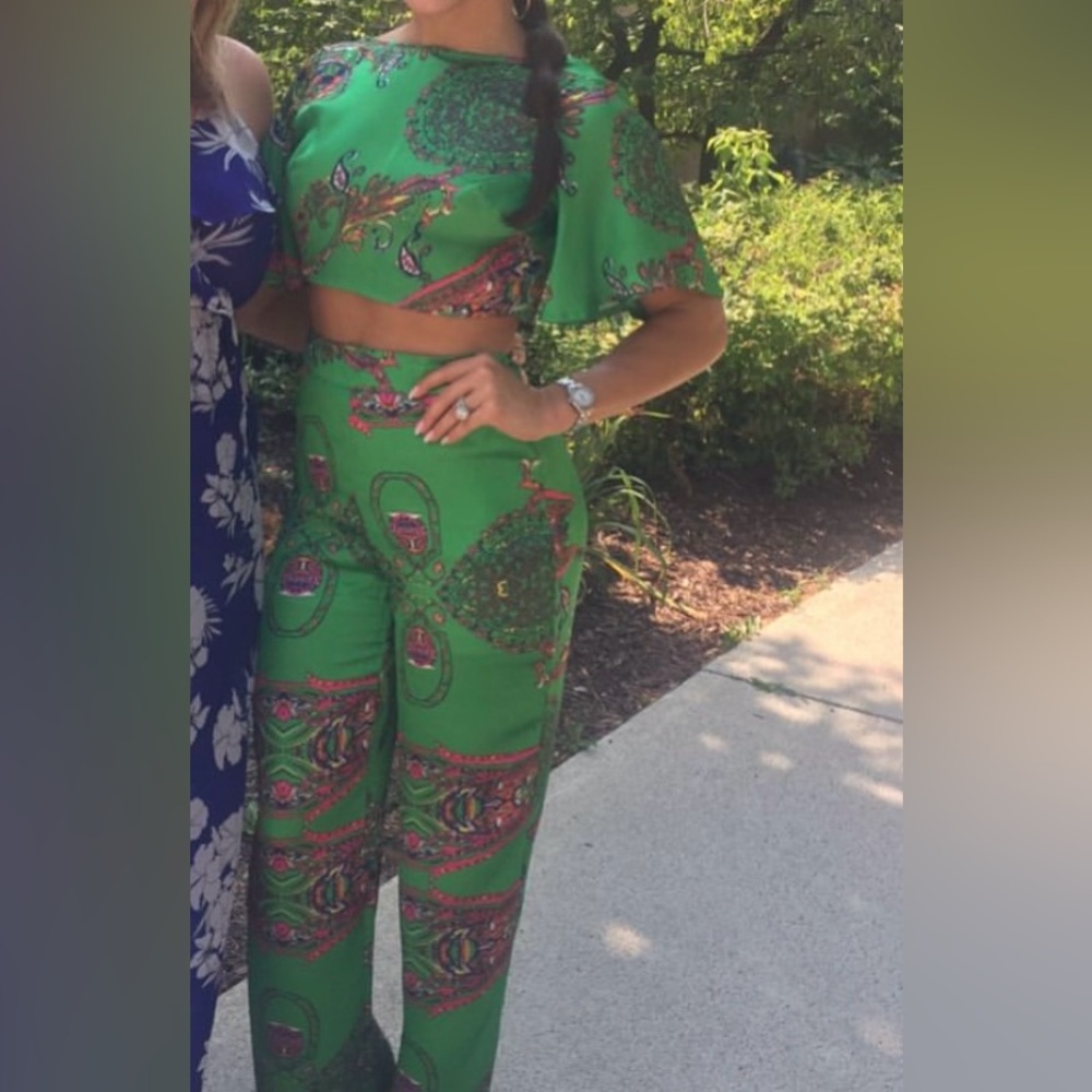 Top and pant set. Size small